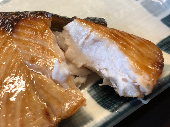 【天然ぶりの塩焼き】を素朴な接客でいただける『いながき』というお店