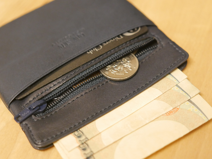 abrAsusユーザーに教えたい【もうひとつの薄い財布】が800円なのにより薄い